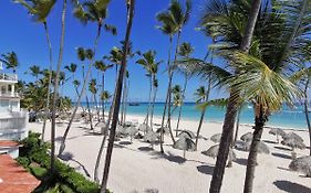 Beach Resort Caribbean White Sand & Ocean